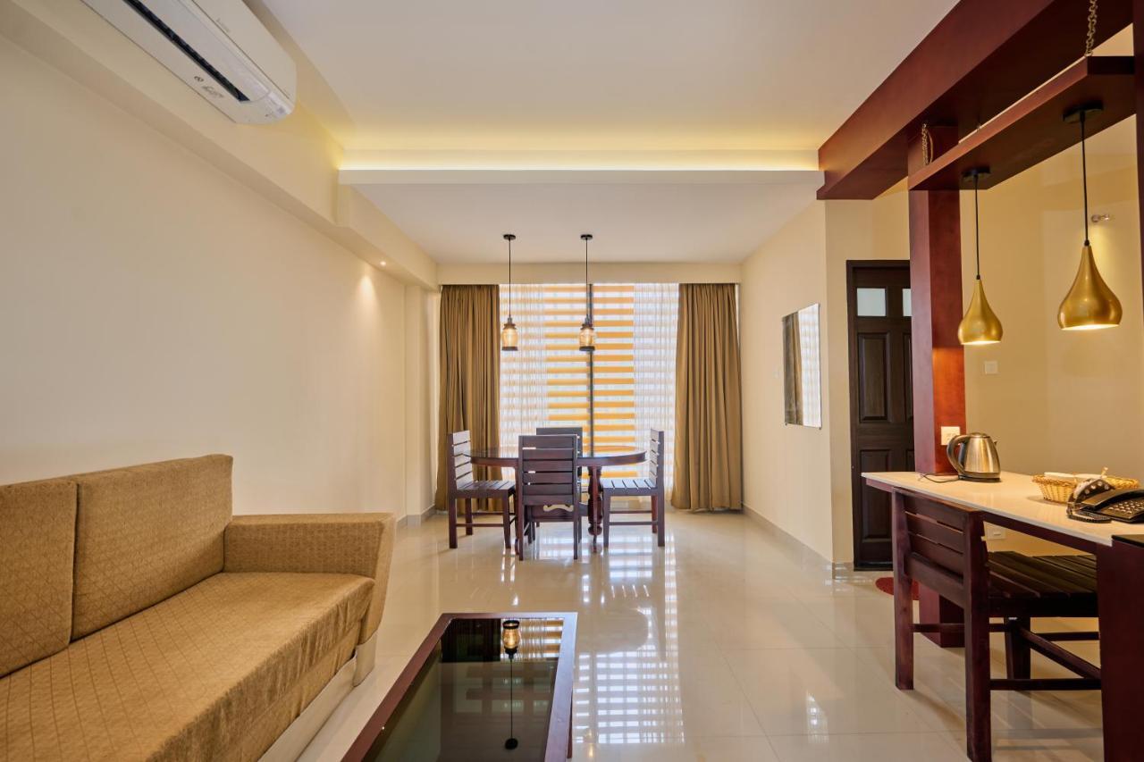 Thekkady Gavi Suites Vandiperiyar Exterior photo