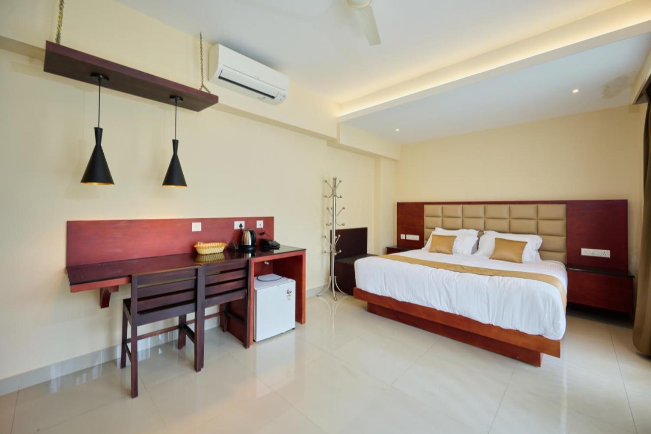 Thekkady Gavi Suites Vandiperiyar Exterior photo